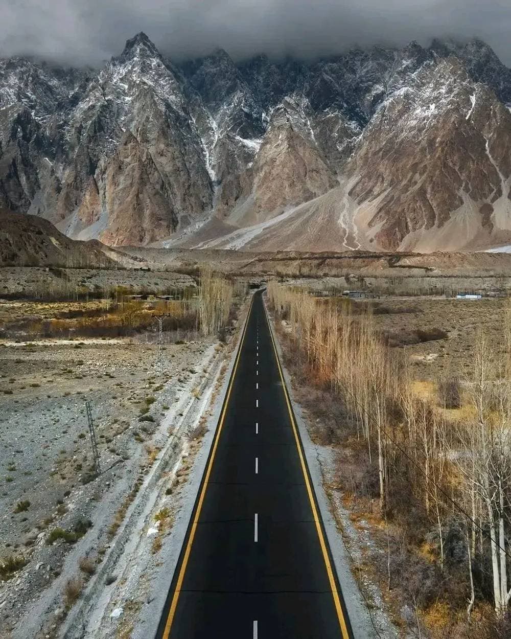 Peshawar to Hunza: All Your Travel Options